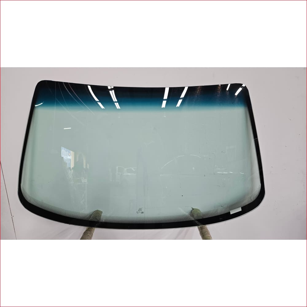 Shop BSG Auto Glass SA Audi A6 500 II/Turbo/Quattro 9297 Windscreen