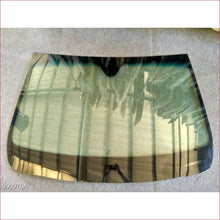 Load image into Gallery viewer, Mahindra XUV500 2011- Windscreen - Windscreen