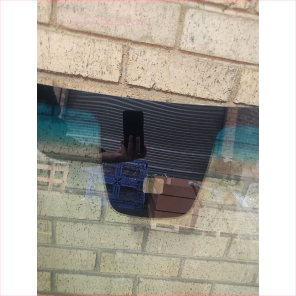 Shop BSG Auto Glass SA MercedesBenz C Class W204 2 Door 1116/E