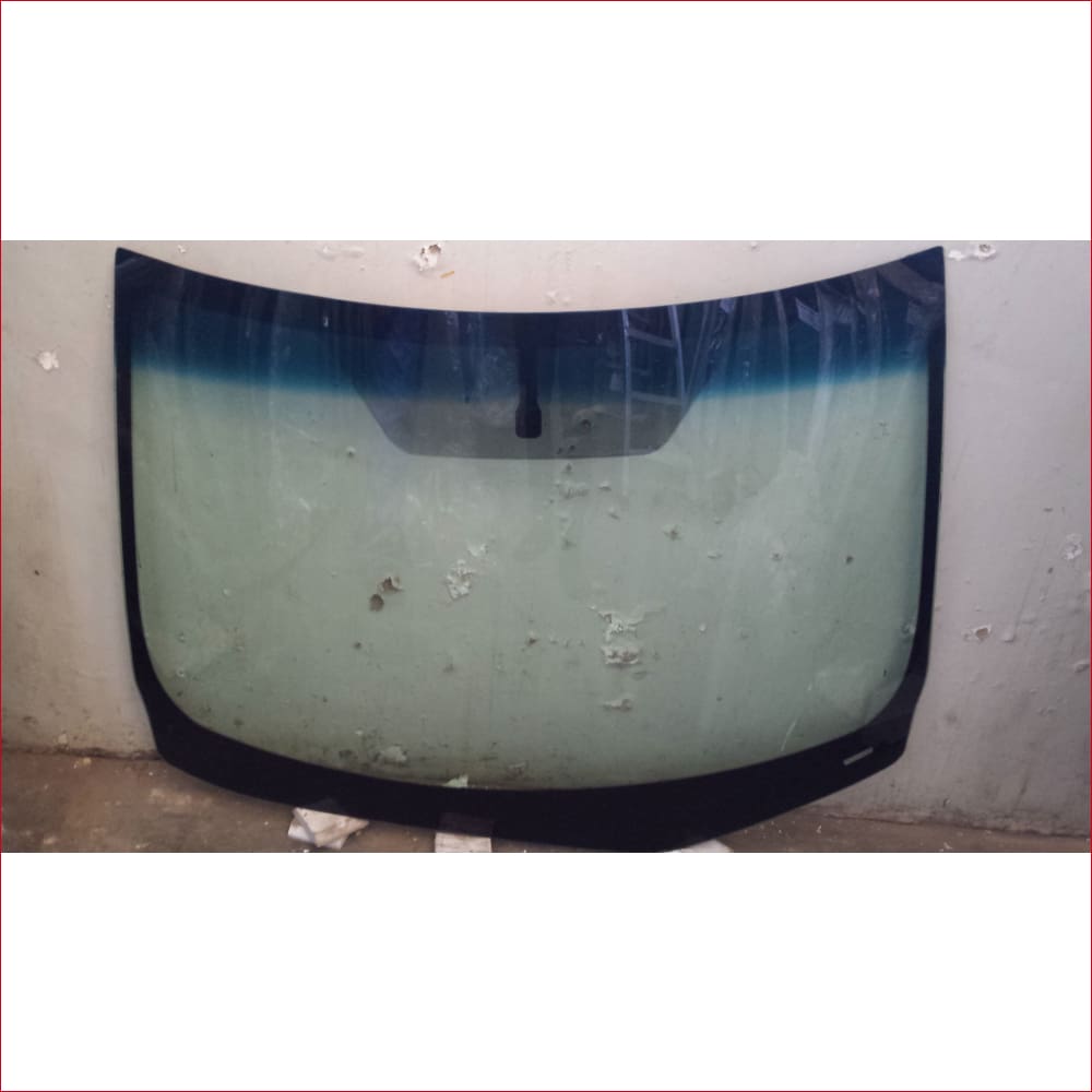 Shop BSG Auto Glass SA - Nissan Sentra 13- Windscreen Online | BSG