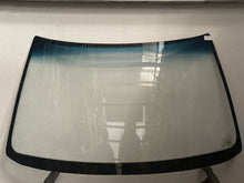 Load image into Gallery viewer, Nissan Maxima J30 88-97 Windscreen