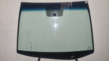 Load image into Gallery viewer, Honda Fit 21- Windscreen