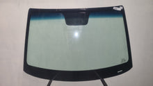 Load image into Gallery viewer, Hyundai i20 III 21- Windscreen