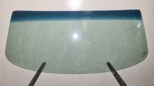 Load image into Gallery viewer, Jaguar XJ-S 2 Door Coupe 75-81 Windscreen R
