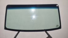 Load image into Gallery viewer, Chana Maxi Star 99-12 Windscreen