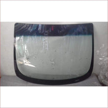 Load image into Gallery viewer, Ford Fiesta 11-18 Windscreen - Windscreen