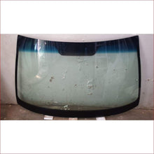 Load image into Gallery viewer, Hyundai Elantra 96-00 Windscreen - Windscreen