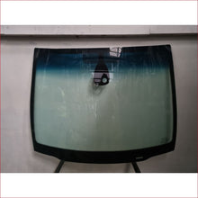 Load image into Gallery viewer, Renault Modus Rain Sensor Artwork 05-12 Windscreen - Windscreen
