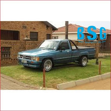 Load image into Gallery viewer, Toyota Hilux YN55 84-98 Windscreen - Windscreen