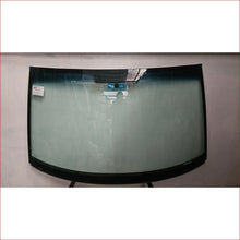 Load image into Gallery viewer, VW Caravelle/Transporter T5 with Antenna 04-15 W/S - Windscreen