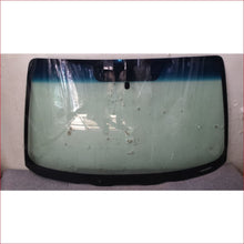 Load image into Gallery viewer, Chevrolet Lumina II 03-07 Windscreen - Windscreen