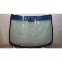 Load image into Gallery viewer, Fiat Grande Punto 06-17 Windscreen - Windscreen
