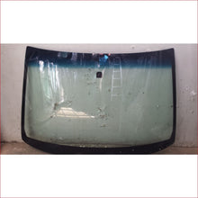 Load image into Gallery viewer, Honda Accord 03-08 Windscreen - Windscreen