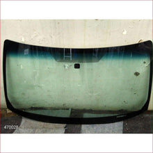 Load image into Gallery viewer, Honda CR-V 02-07 Windscreen - Windscreen
