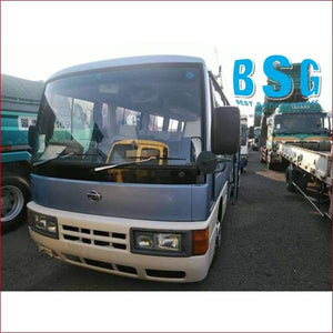 Nissan Civilian Bus 72-77 Windscreen - Windscreen