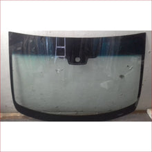 Load image into Gallery viewer, Nissan Qashqai 1 Rain Sensor Artwork 07-14 Windscreen - Windscreen