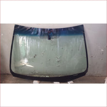 Load image into Gallery viewer, Toyota Auris II 12-19 Windscreen - Windscreen