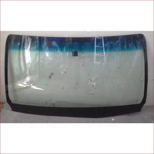 Load image into Gallery viewer, Toyota Hilux/Fortuner 640A 16- Windscreen - Windscreen