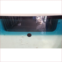 Load image into Gallery viewer, VW Touran with Mirror Patch 04-11 Windscreen - Windscreen